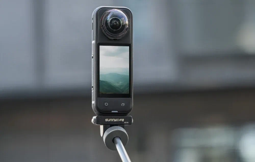 Szybkozłączka 1/4” i obrotem 180° Sunnylife do Insta360 X4 Air / X5 / Ace Pro / Pro 2