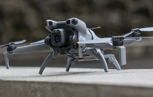 Podwyższenie podwozia Sunnylife do DJI Mini 5 Pro (pomarańczowe)