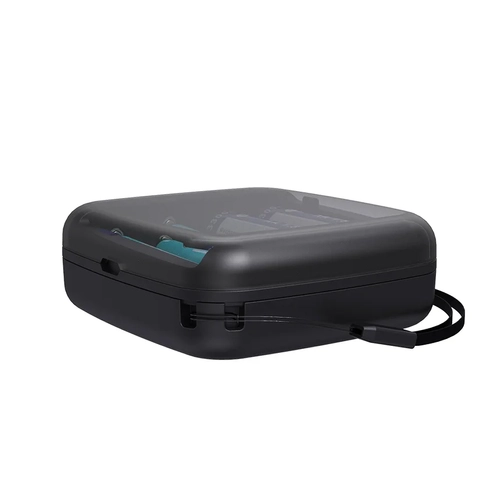 Зарядний пристрій для акумуляторів R03 / AAA і R6 / AA Li-ion 1.5V / NiMH Xtar BC4