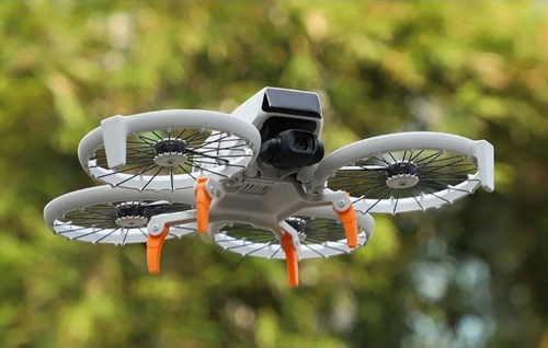 Podwyższenie podwozia Sunnylife do DJI Flip (pomarańczowe)