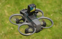 Adapter montażowy Sunnylife + lampa do drona DJI Avata 2